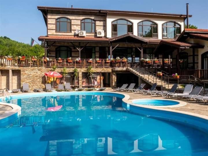Тодорини Кукли Ξενοδοχείο Spanchevtsi Εξωτερικό φωτογραφία